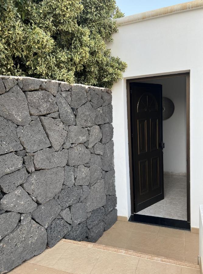 Bungalow Apartamento Sol Famara Exteriér fotografie